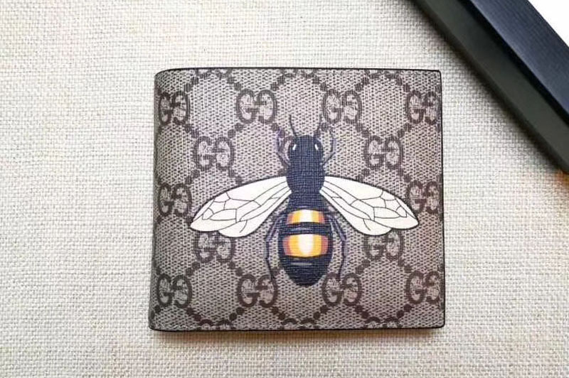 Gucci 451268 Bee print GG Supreme wallet