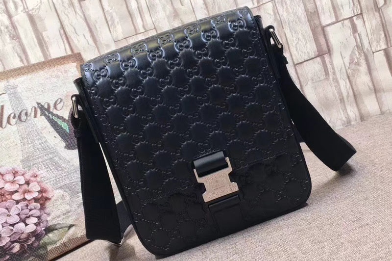 Gucci 473877 Signature leather messenger Bags Black
