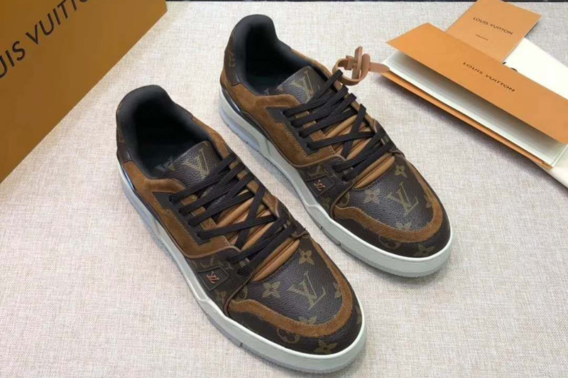 Louis Vuitton 1A5UR4 LV Trainer sneaker in Monogram canvas and suede calf leather