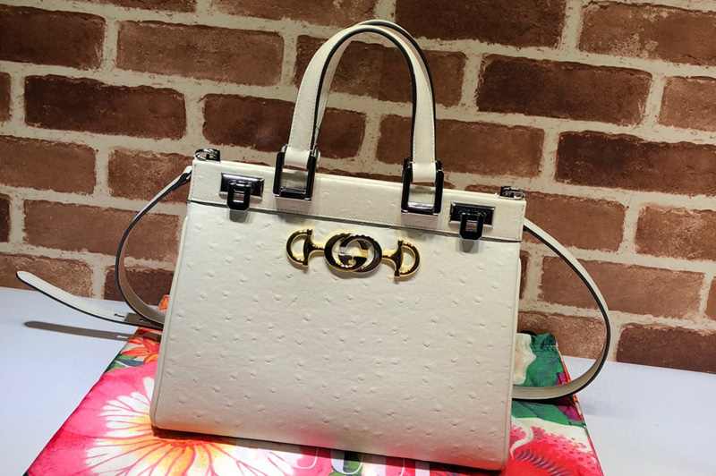 Gucci 569712 Zumi grainy leather small top handle bag in White Grainy leather