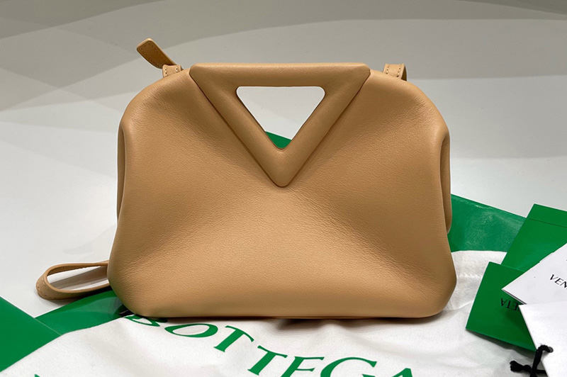 Bottega Veneta 658476 Point Leather top handle bag in Sand Calf Leather
