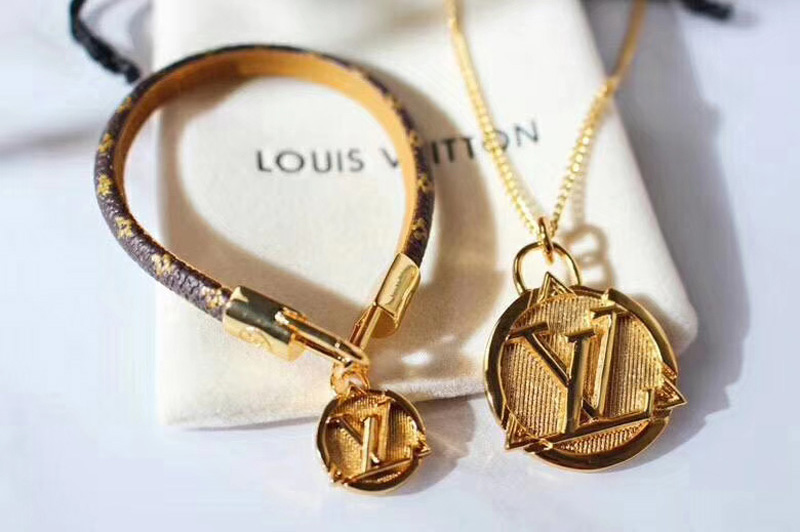 Louis Vuitton M6572F Lvxlol LV Diamond Bracelet and Necklace