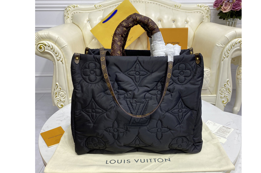 Louis Vuitton M59005 LV OnTheGO GM tote bag in Black Econyl regenerated nylon