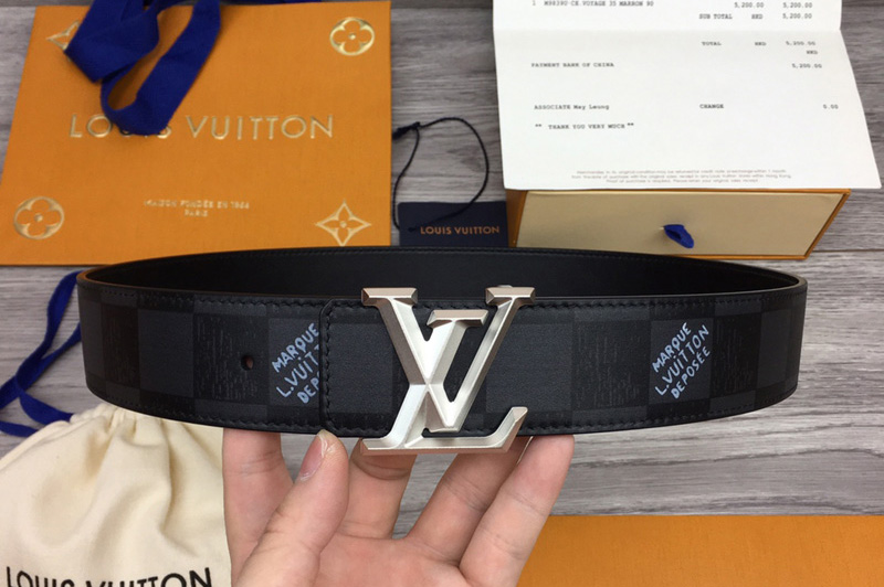 Louis Vuitton MP314T LV LV Initials 40mm reversible belt in Damier Graphite With Silver Buckle