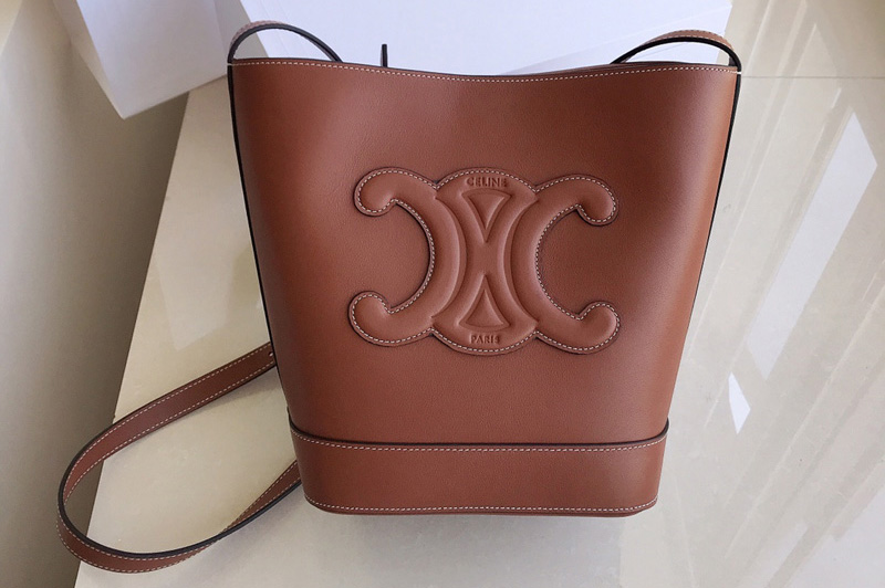 Celine 198243 SMALL BUCKET CUIR TRIOMPHE IN Brown SMOOTH CALFSKIN