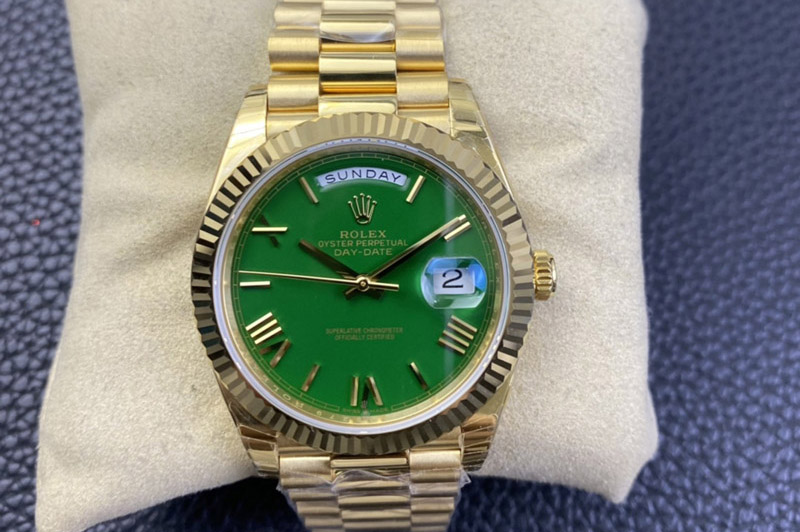 Rolex Day-Date 40mm 228239 EW New Dial Version 904 RG Green Roman Markers Dial on RG President Bracelet A2836