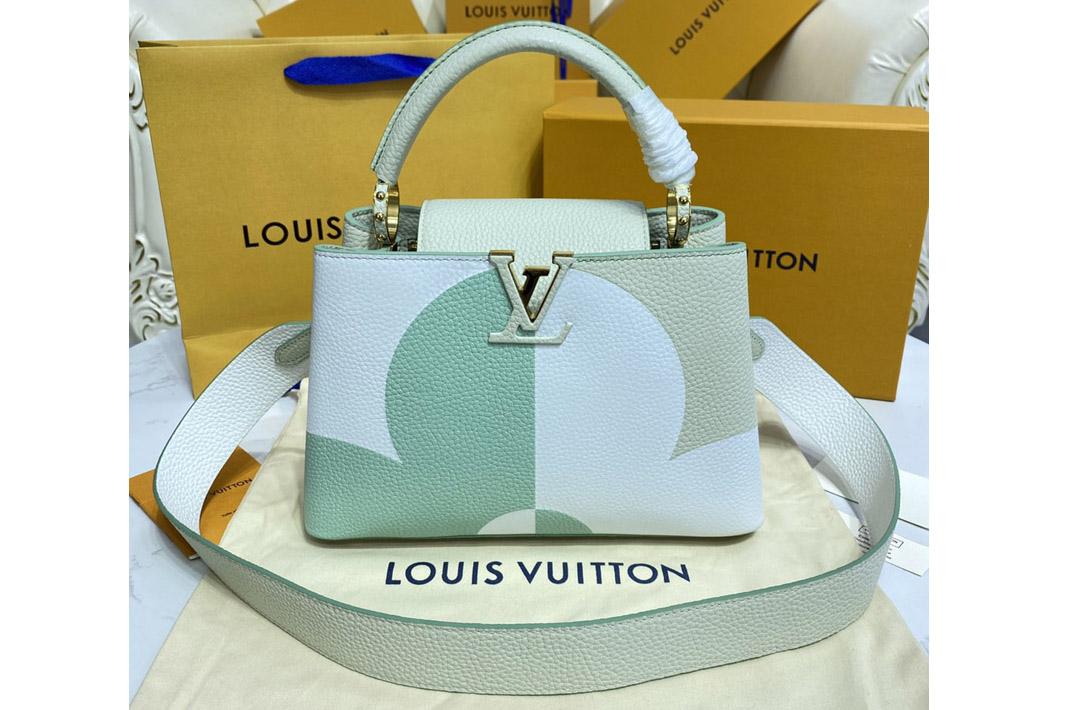 Louis Vuitton M59711 LV Capucines BB handbag in Green/White Taurillon leather