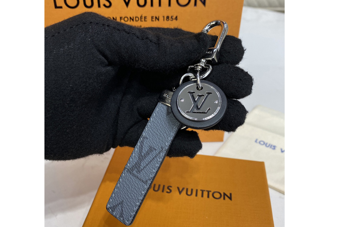 Louis Vuitton M69475 LV Neo LV Club bag charm and key holder