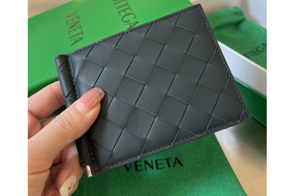 Bottega Veneta 592626 Intrecciato Bill Clip Wallet in Dark Green/Light Blue Leather