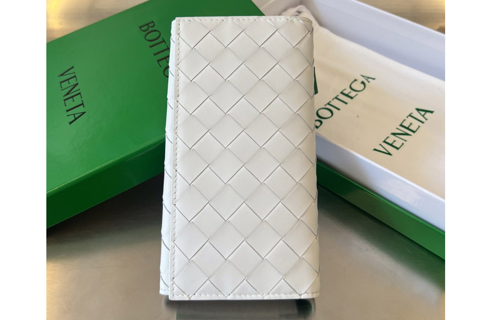 Bottega Veneta 676593 Long Intrecciato Wallet in White Leather
