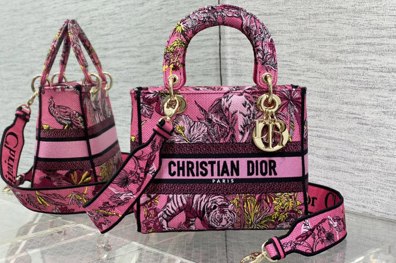 Dior M0565 Christian Dior Medium Lady D-Lite bag in Pink Toile de Jouy Embroidery