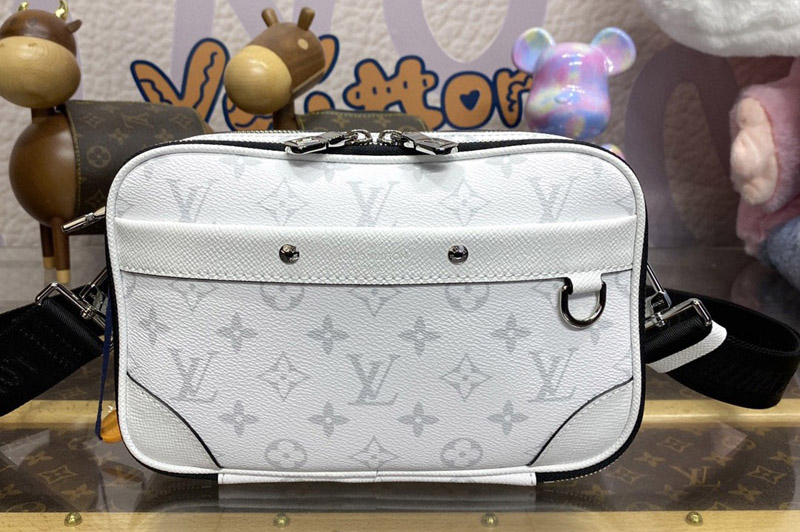Louis Vuitton M31069 LV Alpha Messenger camera bag in Optic White Taiga cowhide leather and Monogram coated canvas
